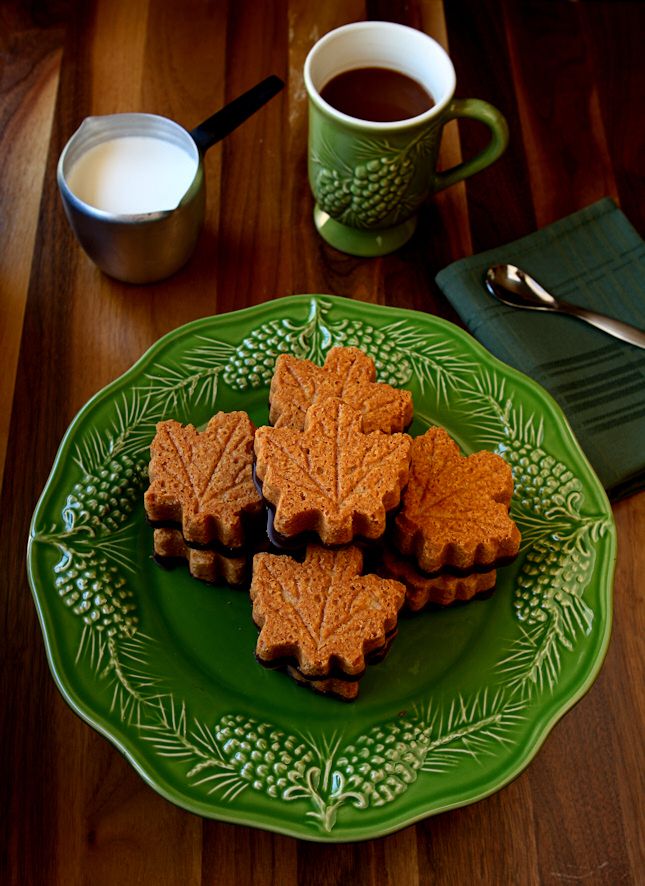 Maple Shortbread Cookies Dipped in Dark Chocolate | With just 5 ingredients you can whip up these extraordinary chocolate-dipped maple shortbread cookies in no time. Easy and tasty! | www.heavenlyhomecooking.com