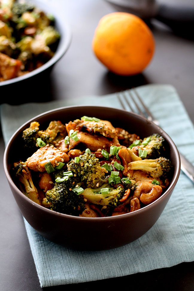 Orange Chicken and Broccoli Stir Fry | This orange chicken and broccoli stir fry is better than anything you would get in a Chinese restaurant, and you can say that you made it yourself! Delicious! | www.heavenlyhomecooking.com