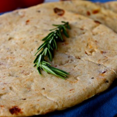 Sun-Dried Tomato Pita Bread to complement your favorite gyro fillings perfectly. Easy to make with only 7 ingredients, most of which you probably already have in your pantry. | www.heavenlyhomecooking.com