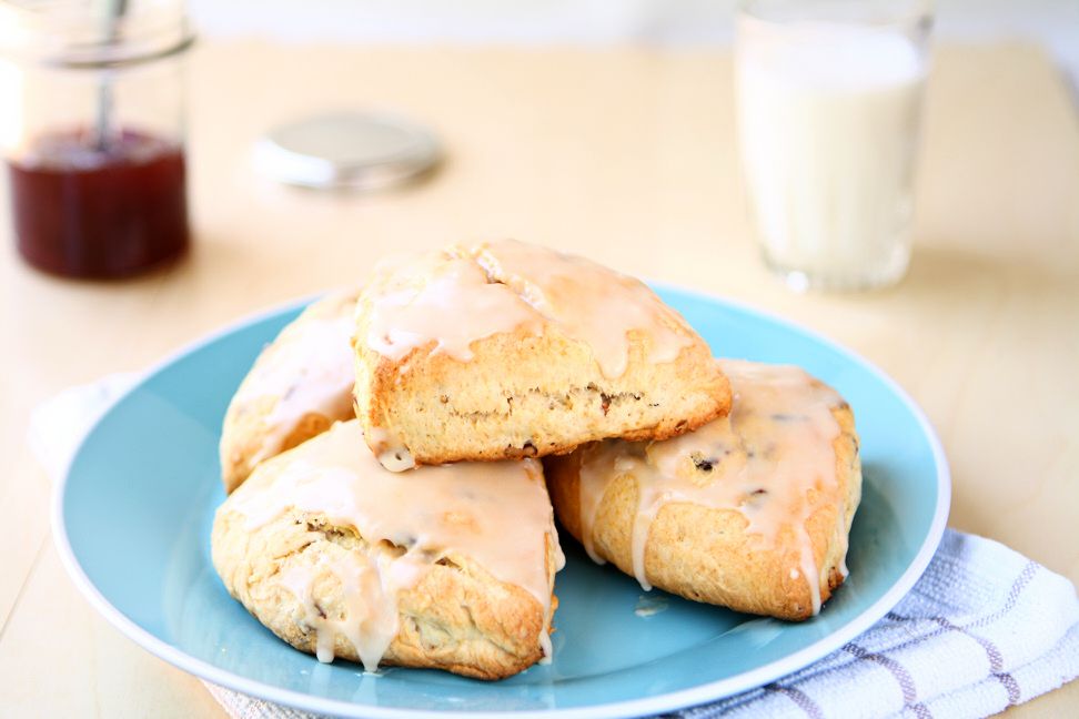 Maple Pecan Scones Horizontal 