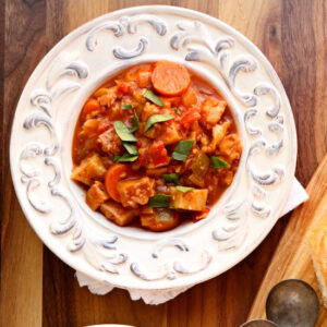 Fish Stew | Hearty and healthy fish stew made with white fish and tons of fresh veggies. The ultimate comfort meal! | heavenlyhomecooking.com