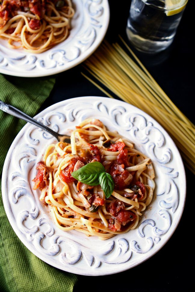 Linguine with Prosciutto Tomato Sauce | Pasta lovers rejoice! You will love the unique, slightly sweet, flavor of this linguine that features prosciutto and capers. A simple and satisfying dish! | heavenlyhomecooking.com