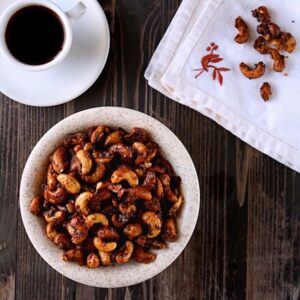Sweet & Spicy Cashews | Deliciously sweet with just a hint of heat, you won't be able to stop nibbling on this tasty appetizer. Stress-free and easy to prepare, they are perfect for holiday parties or gifts! | heavenlyhomecooking.com