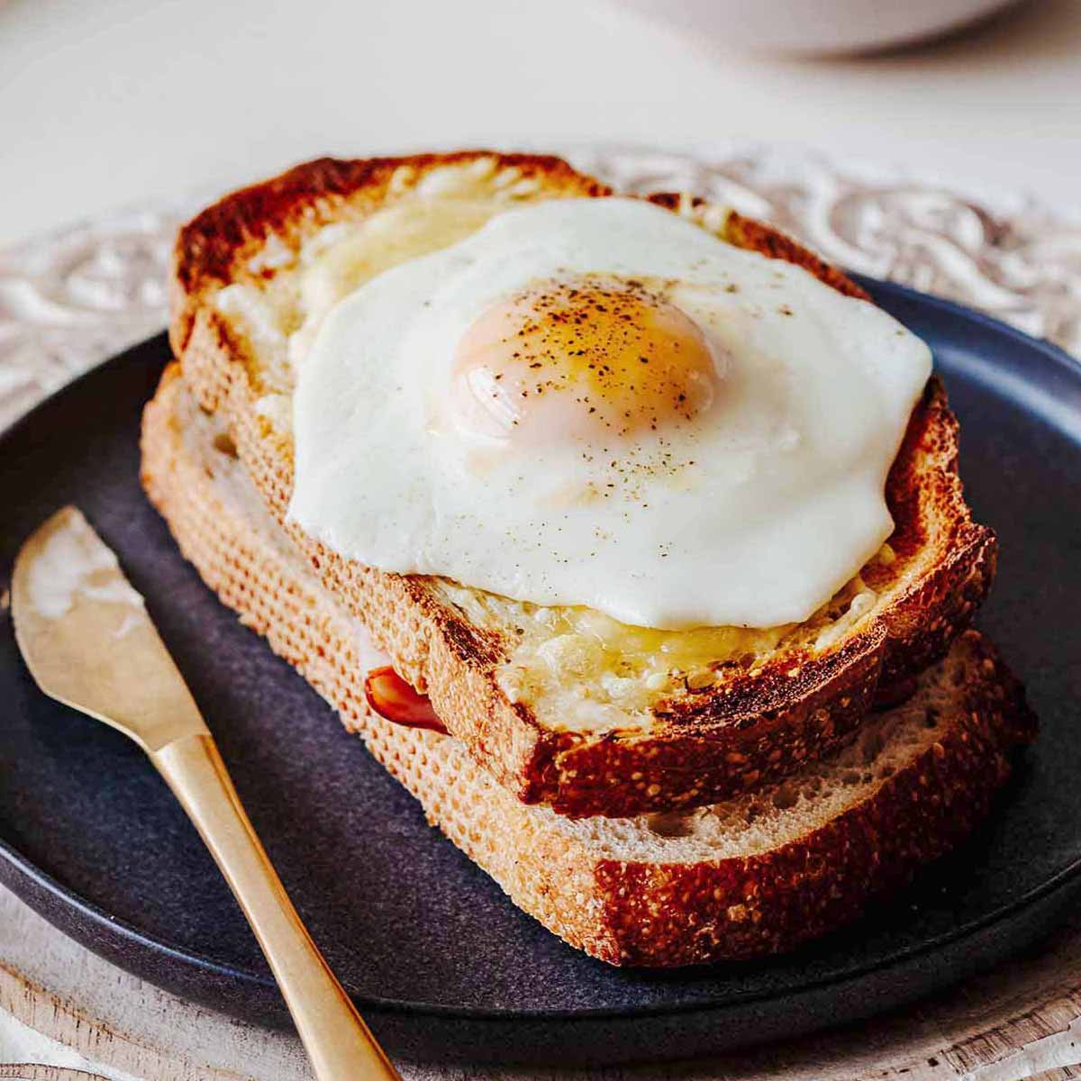 How to Make a Croque Madame - Heavenly Home Cooking