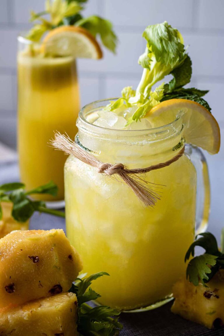 Pineapple Celery Juice (Healthy Recipe) Heavenly Home Cooking