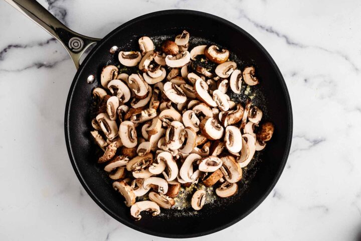 Garlic Butter Mushrooms (Done in 20 minutes or less!) - Heavenly Home