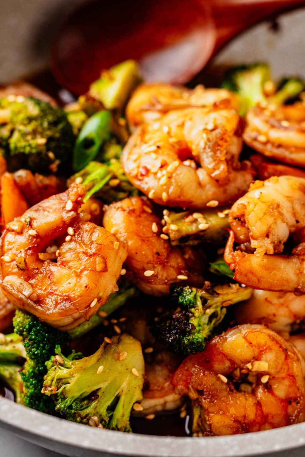 Shrimp and Broccoli Stir Fry (Simple and Quick) Heavenly Home Cooking